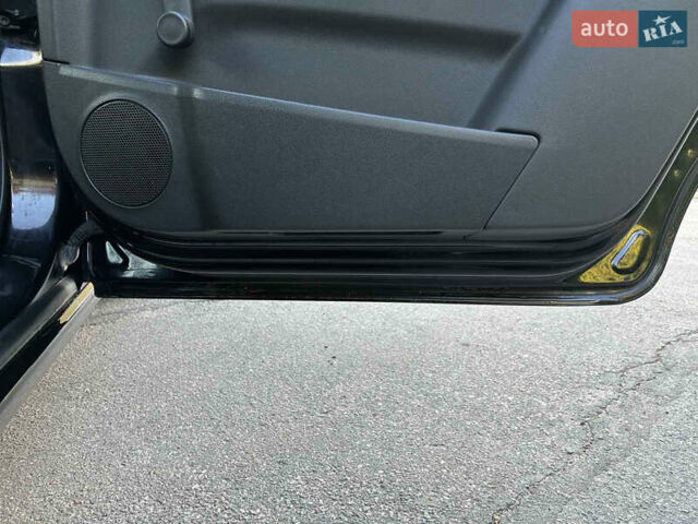 Черный Опель Зафира, объемом двигателя 1.8 л и пробегом 205 тыс. км за 6250 $, фото 18 на Automoto.ua