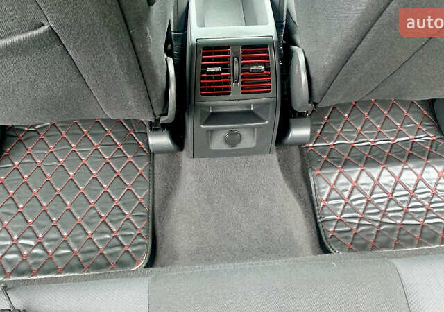 Черный Опель Зафира, объемом двигателя 1.8 л и пробегом 179 тыс. км за 6750 $, фото 27 на Automoto.ua