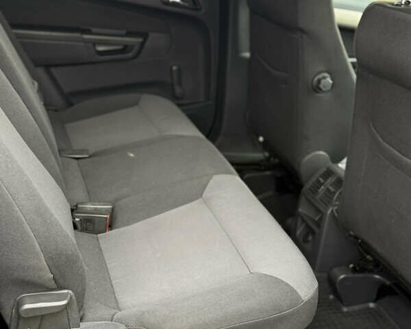 Чорний Опель Зафіра, об'ємом двигуна 1.6 л та пробігом 238 тис. км за 5500 $, фото 22 на Automoto.ua