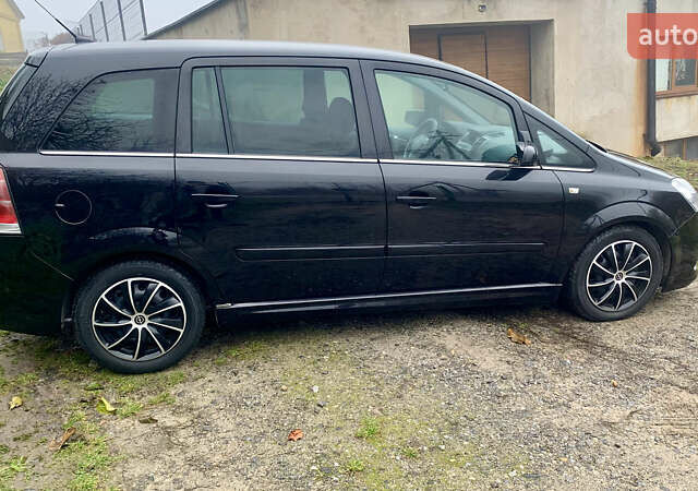 Черный Опель Зафира, объемом двигателя 1.8 л и пробегом 179 тыс. км за 6750 $, фото 10 на Automoto.ua