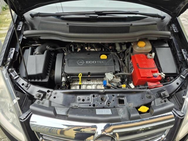 Чорний Опель Зафіра, об'ємом двигуна 1.8 л та пробігом 260 тис. км за 6499 $, фото 18 на Automoto.ua