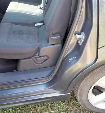 Чорний Опель Зафіра, об'ємом двигуна 1.69 л та пробігом 325 тис. км за 5700 $, фото 11 на Automoto.ua