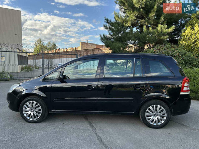 Черный Опель Зафира, объемом двигателя 1.8 л и пробегом 205 тыс. км за 6250 $, фото 6 на Automoto.ua