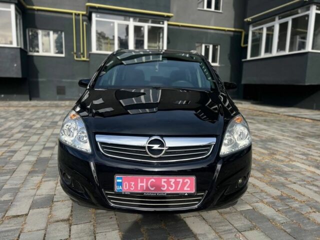 Черный Опель Зафира, объемом двигателя 1.6 л и пробегом 227 тыс. км за 6300 $, фото 1 на Automoto.ua