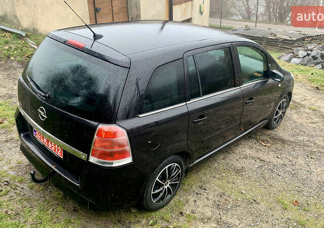 Черный Опель Зафира, объемом двигателя 1.8 л и пробегом 179 тыс. км за 6750 $, фото 44 на Automoto.ua