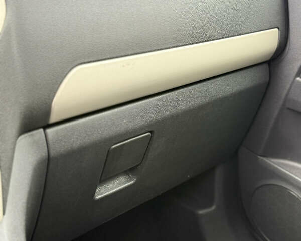 Чорний Опель Зафіра, об'ємом двигуна 1.6 л та пробігом 238 тис. км за 5500 $, фото 42 на Automoto.ua