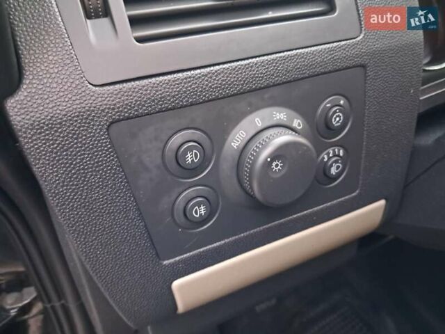 Черный Опель Зафира, объемом двигателя 1.8 л и пробегом 252 тыс. км за 5650 $, фото 61 на Automoto.ua
