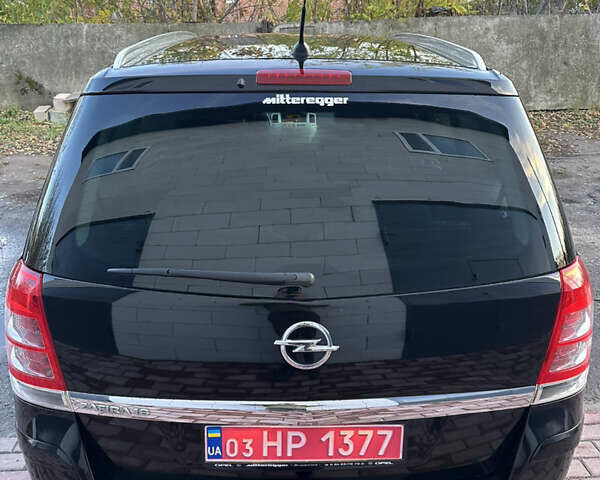 Опель Зафира 2008 в Хороле на Automoto.ua Черный Опель Зафира, объемом двигателя 1.8 л и пробегом 180 тыс. км за 6650 $, фото 4 на Automoto.ua