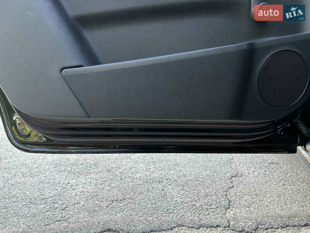 Черный Опель Зафира, объемом двигателя 1.8 л и пробегом 205 тыс. км за 6250 $, фото 12 на Automoto.ua