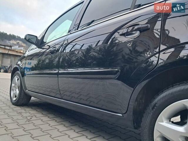 Черный Опель Зафира, объемом двигателя 1.8 л и пробегом 252 тыс. км за 5650 $, фото 39 на Automoto.ua