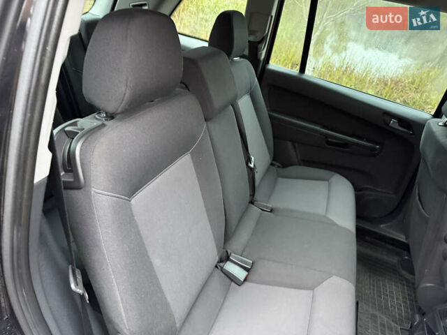 Чорний Опель Зафіра, об'ємом двигуна 1.8 л та пробігом 193 тис. км за 6300 $, фото 12 на Automoto.ua