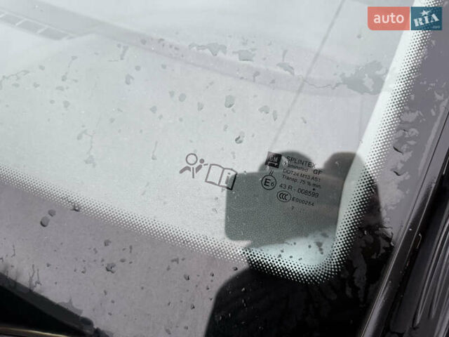 Чорний Опель Зафіра, об'ємом двигуна 1.8 л та пробігом 193 тис. км за 6300 $, фото 18 на Automoto.ua