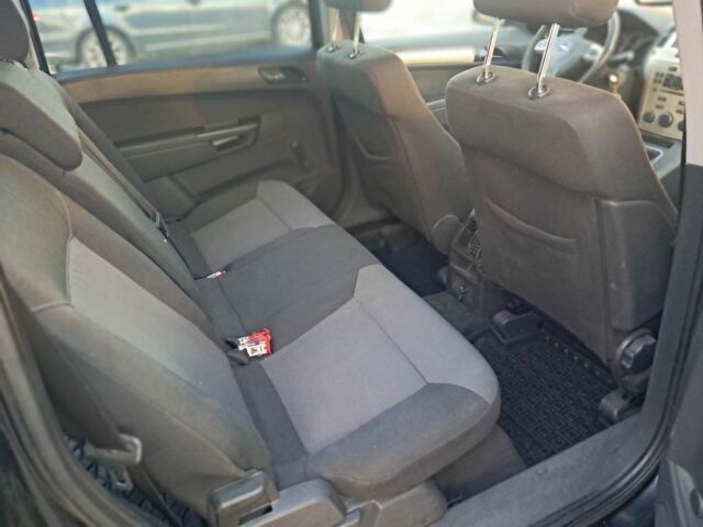 Чорний Опель Зафіра, об'ємом двигуна 1.9 л та пробігом 243 тис. км за 4500 $, фото 10 на Automoto.ua