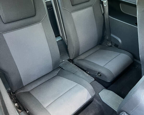 Черный Опель Зафира, объемом двигателя 1.6 л и пробегом 227 тыс. км за 6300 $, фото 23 на Automoto.ua