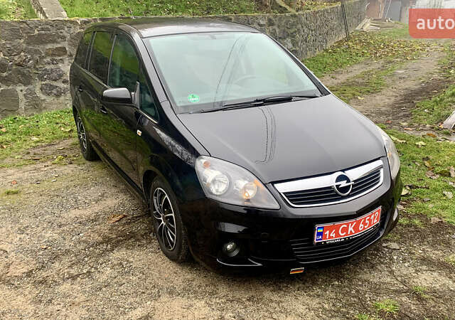 Черный Опель Зафира, объемом двигателя 1.8 л и пробегом 179 тыс. км за 6650 $, фото 8 на Automoto.ua