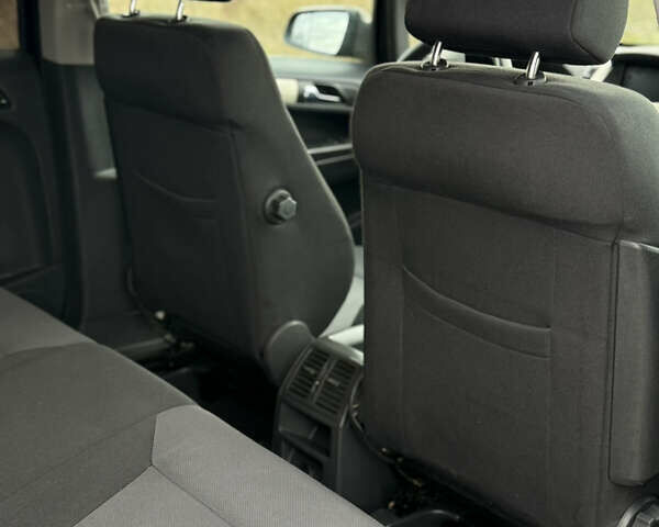 Чорний Опель Зафіра, об'ємом двигуна 1.6 л та пробігом 238 тис. км за 5500 $, фото 21 на Automoto.ua