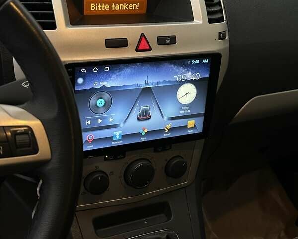 Черный Опель Зафира, объемом двигателя 1.8 л и пробегом 181 тыс. км за 5600 $, фото 19 на Automoto.ua