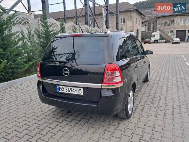 Черный Опель Зафира, объемом двигателя 1.8 л и пробегом 252 тыс. км за 5650 $, фото 27 на Automoto.ua