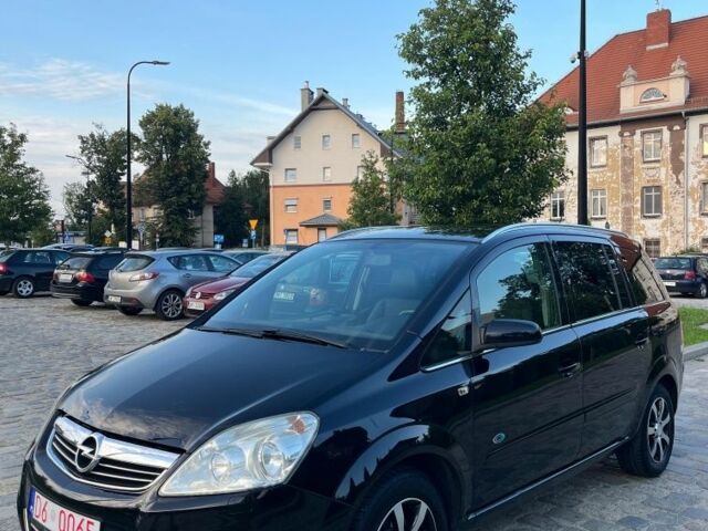 Черный Опель Зафира, объемом двигателя 1.8 л и пробегом 228 тыс. км за 7300 $, фото 8 на Automoto.ua