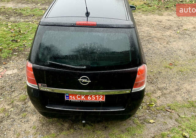 Черный Опель Зафира, объемом двигателя 1.8 л и пробегом 179 тыс. км за 6750 $, фото 43 на Automoto.ua