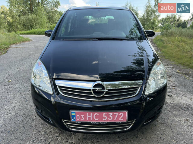 Черный Опель Зафира, объемом двигателя 1.6 л и пробегом 227 тыс. км за 6300 $, фото 1 на Automoto.ua