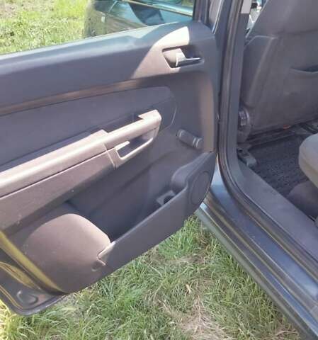 Чорний Опель Зафіра, об'ємом двигуна 1.69 л та пробігом 325 тис. км за 5700 $, фото 12 на Automoto.ua