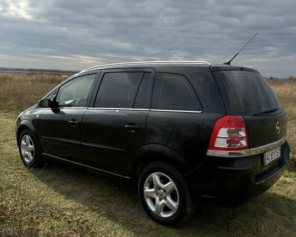 Чорний Опель Зафіра, об'ємом двигуна 1.6 л та пробігом 238 тис. км за 5500 $, фото 4 на Automoto.ua