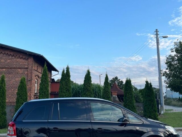 Черный Опель Зафира, объемом двигателя 1.8 л и пробегом 228 тыс. км за 7300 $, фото 6 на Automoto.ua