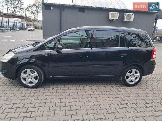 Черный Опель Зафира, объемом двигателя 1.8 л и пробегом 252 тыс. км за 5650 $, фото 6 на Automoto.ua