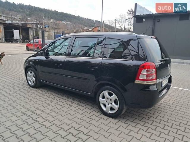 Черный Опель Зафира, объемом двигателя 1.8 л и пробегом 252 тыс. км за 5650 $, фото 30 на Automoto.ua