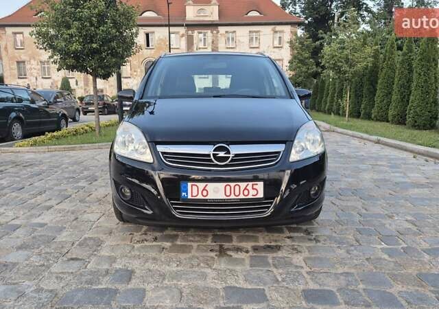Чорний Опель Зафіра, об'ємом двигуна 1.8 л та пробігом 228 тис. км за 7300 $, фото 2 на Automoto.ua