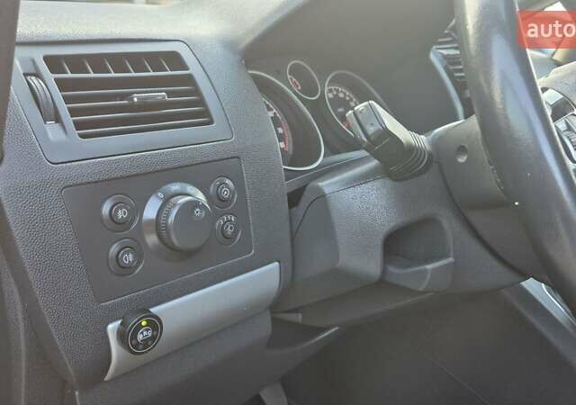 Чорний Опель Зафіра, об'ємом двигуна 1.8 л та пробігом 228 тис. км за 7300 $, фото 23 на Automoto.ua