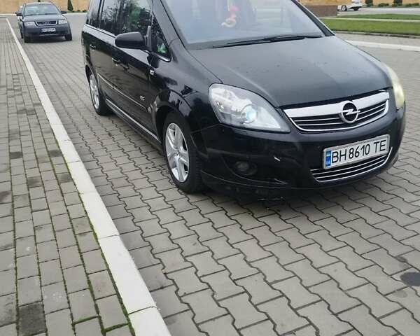 Чорний Опель Зафіра, об'ємом двигуна 2.2 л та пробігом 242 тис. км за 5250 $, фото 1 на Automoto.ua