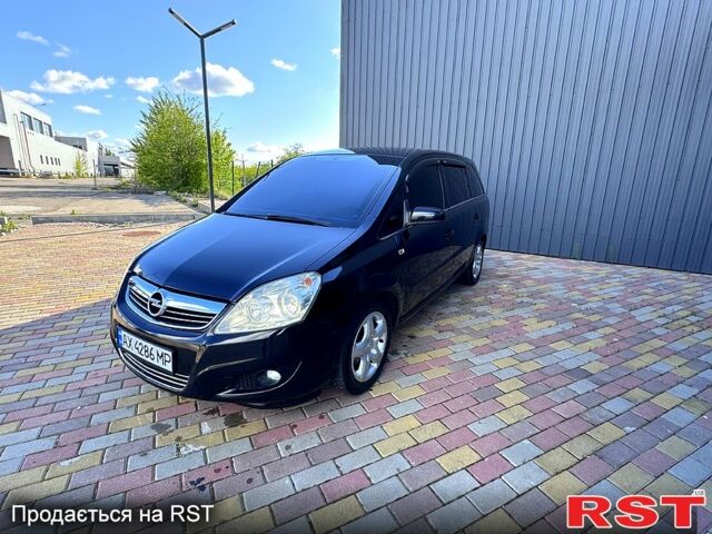 Черный Опель Зафира, объемом двигателя 1.8 л и пробегом 270 тыс. км за 5200 $, фото 3 на Automoto.ua