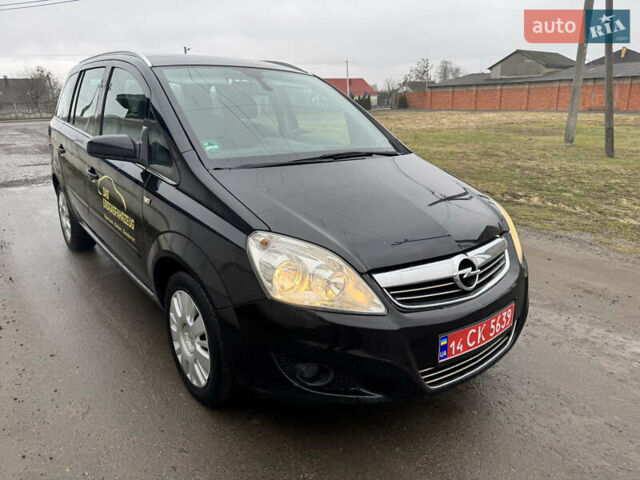 Черный Опель Зафира, объемом двигателя 1.6 л и пробегом 198 тыс. км за 6300 $, фото 39 на Automoto.ua
