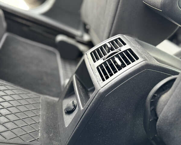 Черный Опель Зафира, объемом двигателя 1.7 л и пробегом 197 тыс. км за 6500 $, фото 68 на Automoto.ua