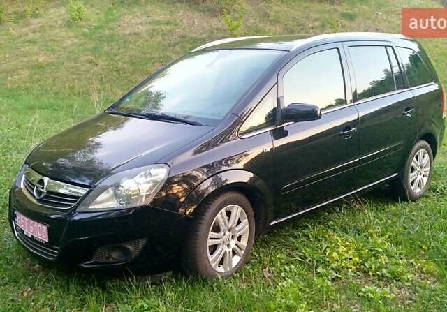 Чорний Опель Зафіра, об'ємом двигуна 1.8 л та пробігом 196 тис. км за 7800 $, фото 2 на Automoto.ua