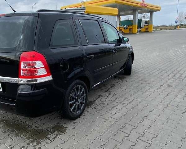 Черный Опель Зафира, объемом двигателя 1.8 л и пробегом 233 тыс. км за 5950 $, фото 7 на Automoto.ua