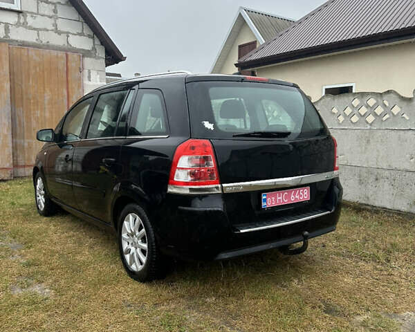 Чорний Опель Зафіра, об'ємом двигуна 1.6 л та пробігом 224 тис. км за 5600 $, фото 2 на Automoto.ua