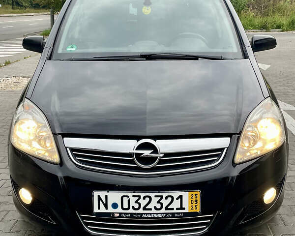 Чорний Опель Зафіра, об'ємом двигуна 1.6 л та пробігом 205 тис. км за 6500 $, фото 8 на Automoto.ua
