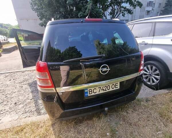 Черный Опель Зафира, объемом двигателя 0 л и пробегом 189 тыс. км за 6600 $, фото 10 на Automoto.ua