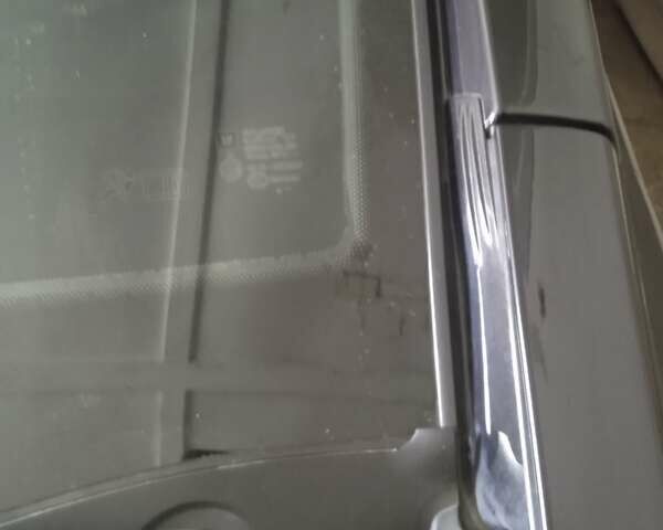 Черный Опель Зафира, объемом двигателя 1.6 л и пробегом 211 тыс. км за 8000 $, фото 1 на Automoto.ua