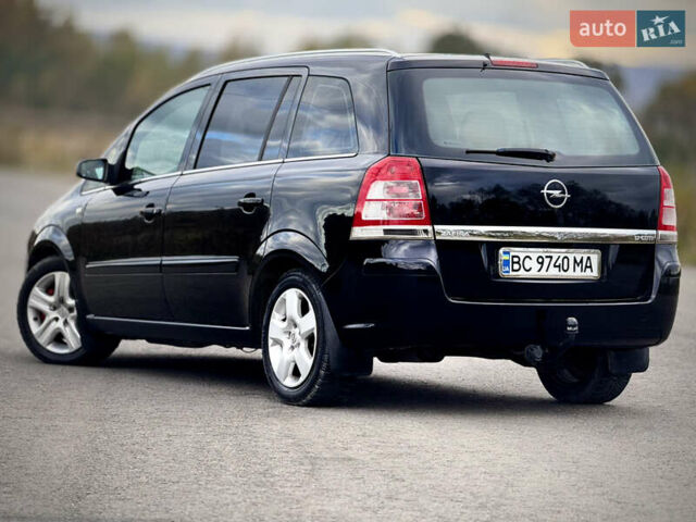 Черный Опель Зафира, объемом двигателя 1.7 л и пробегом 197 тыс. км за 6500 $, фото 21 на Automoto.ua