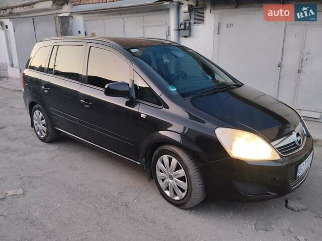 Чорний Опель Зафіра, об'ємом двигуна 1.7 л та пробігом 247 тис. км за 6400 $, фото 18 на Automoto.ua