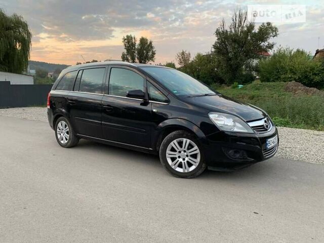 Черный Опель Зафира, объемом двигателя 1.8 л и пробегом 198 тыс. км за 6900 $, фото 4 на Automoto.ua