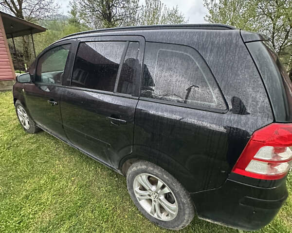 Черный Опель Зафира, объемом двигателя 1.69 л и пробегом 192 тыс. км за 4800 $, фото 6 на Automoto.ua