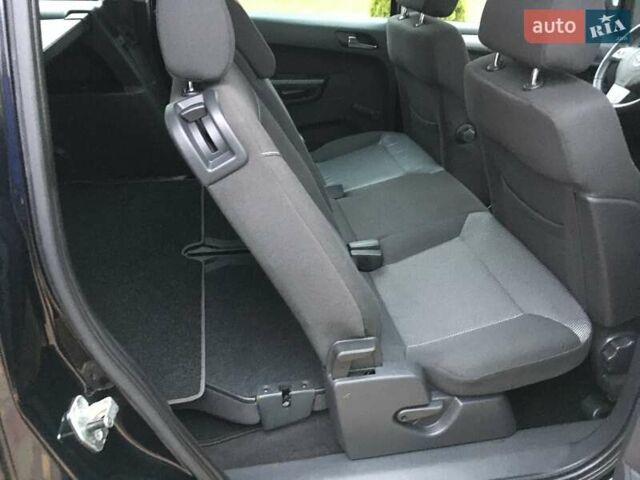 Черный Опель Зафира, объемом двигателя 1.6 л и пробегом 121 тыс. км за 6999 $, фото 46 на Automoto.ua