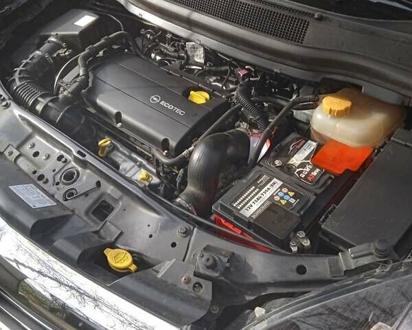 Черный Опель Зафира, объемом двигателя 1.6 л и пробегом 211 тыс. км за 8000 $, фото 11 на Automoto.ua