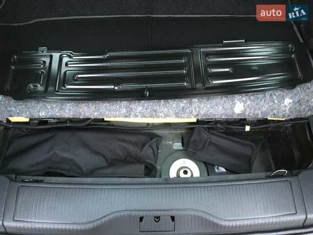 Черный Опель Зафира, объемом двигателя 1.6 л и пробегом 121 тыс. км за 6999 $, фото 52 на Automoto.ua