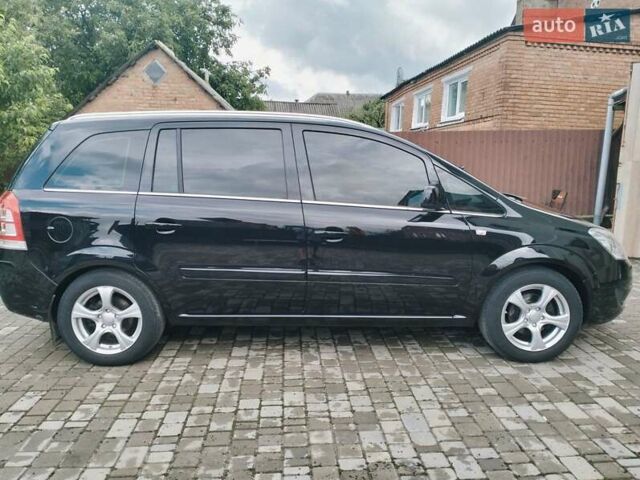 Черный Опель Зафира, объемом двигателя 1.8 л и пробегом 171 тыс. км за 5800 $, фото 6 на Automoto.ua